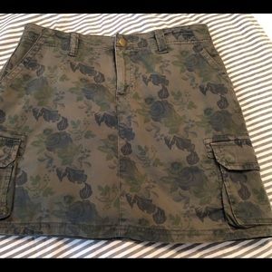 Adorable Skort! Terrific Condition!